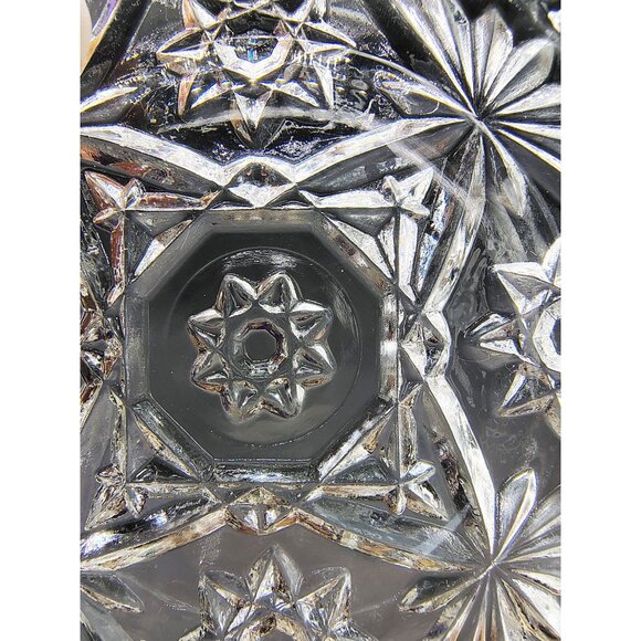 Vintage Ashtray Starburst Pattern Pressed Glass Mid Century Heavy Clear Barware - Picture 4 of 11